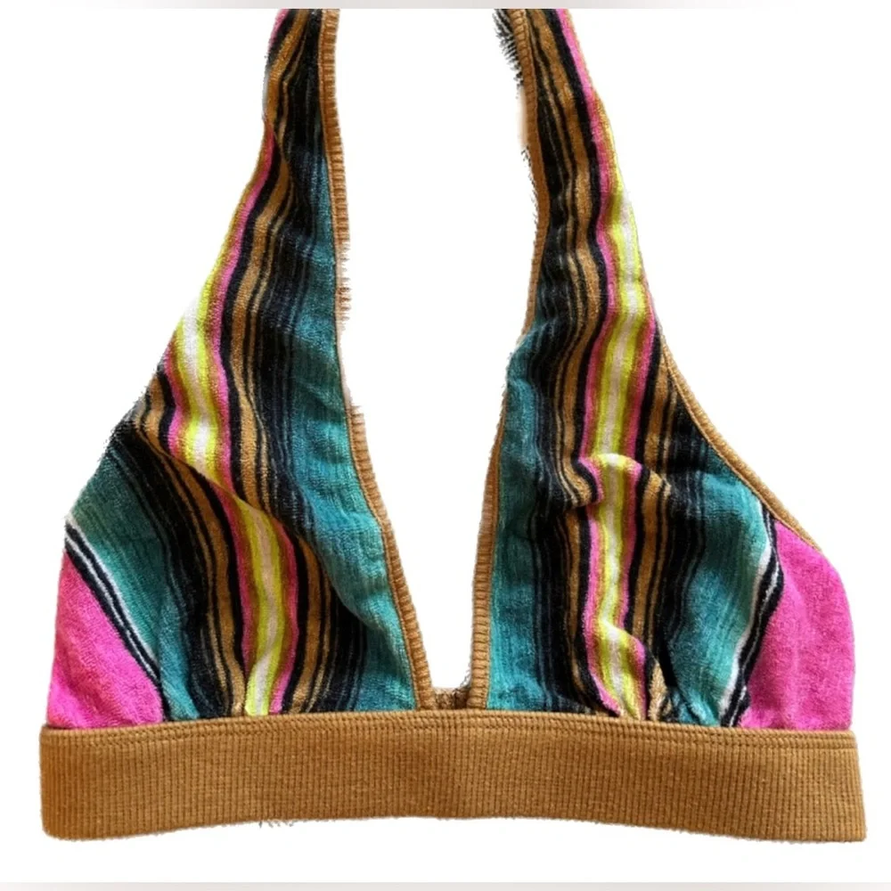 NWOT Urban Outfitters Out From Under Te Amo Halter Bra/Top Size Small